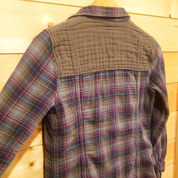 Aritzia Tops - Wilfred tunic button down plaid